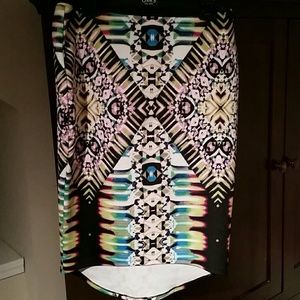 Funky patterned pencil skirt. In great condition.